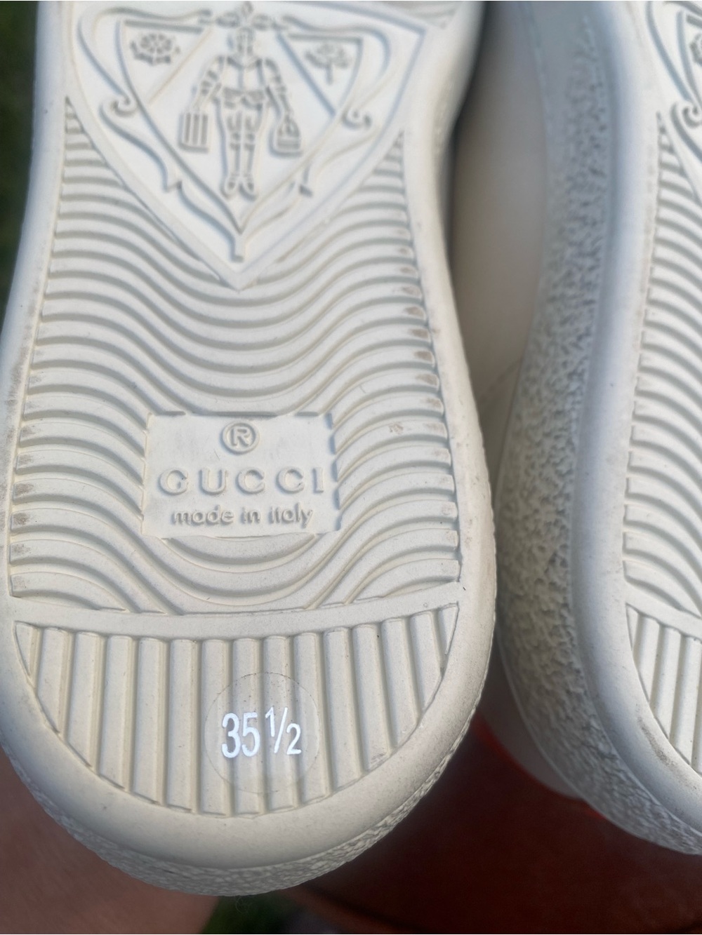 Authentic Gucci x Disney Women Mickey Mouse Ace Sneakers Size 35.5 - Picture 9 of 11